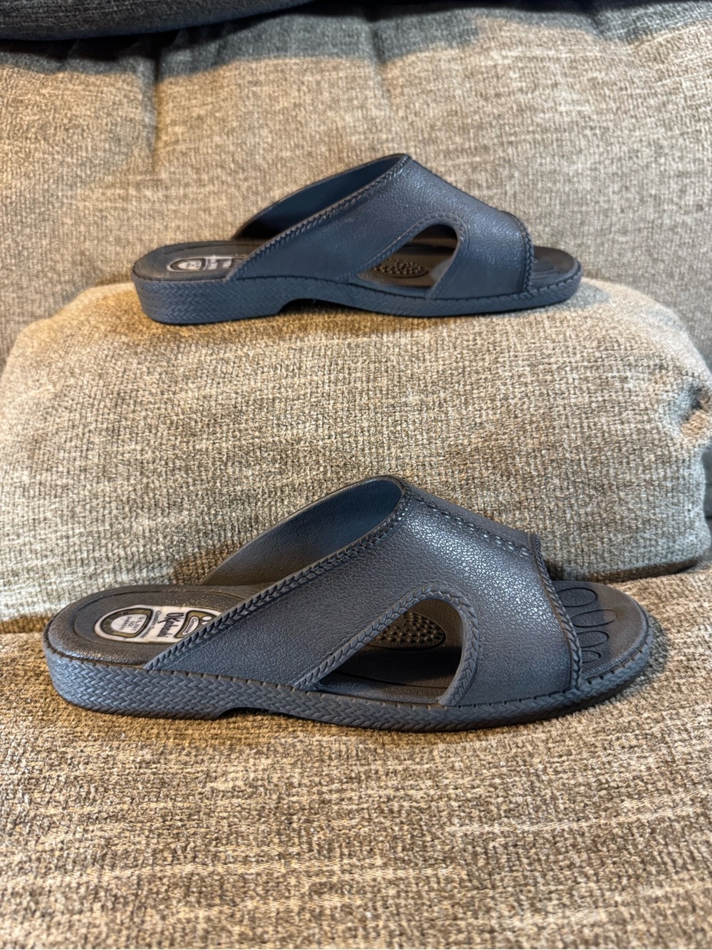 Okabashi Women’s Comfort Slide Gray Sandals Size Large